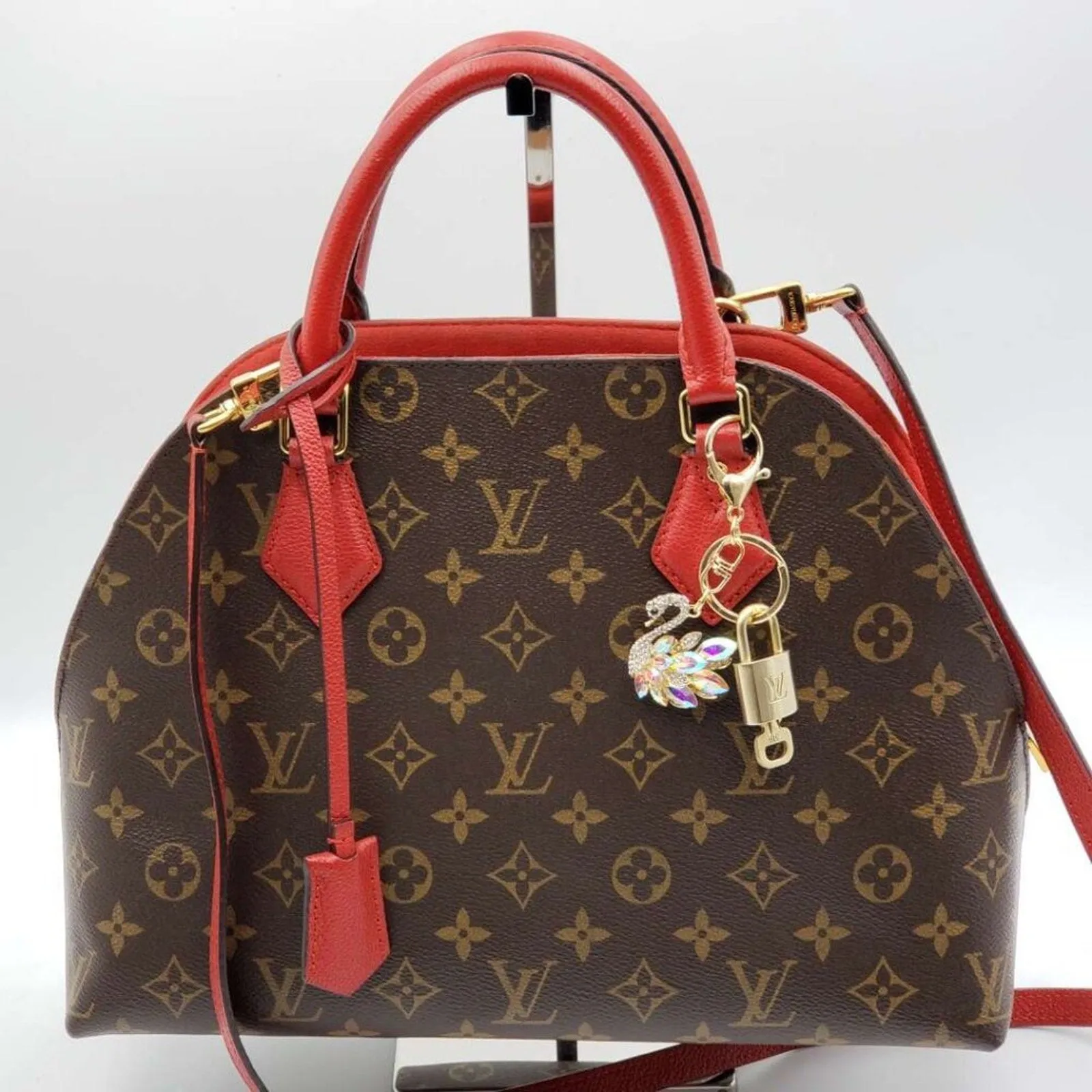 100% Auth Louis Vuitton Lock & Key with unbranded Bagcharm, Keycharm, Keychain
