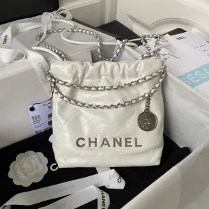 22 Mini Handbags