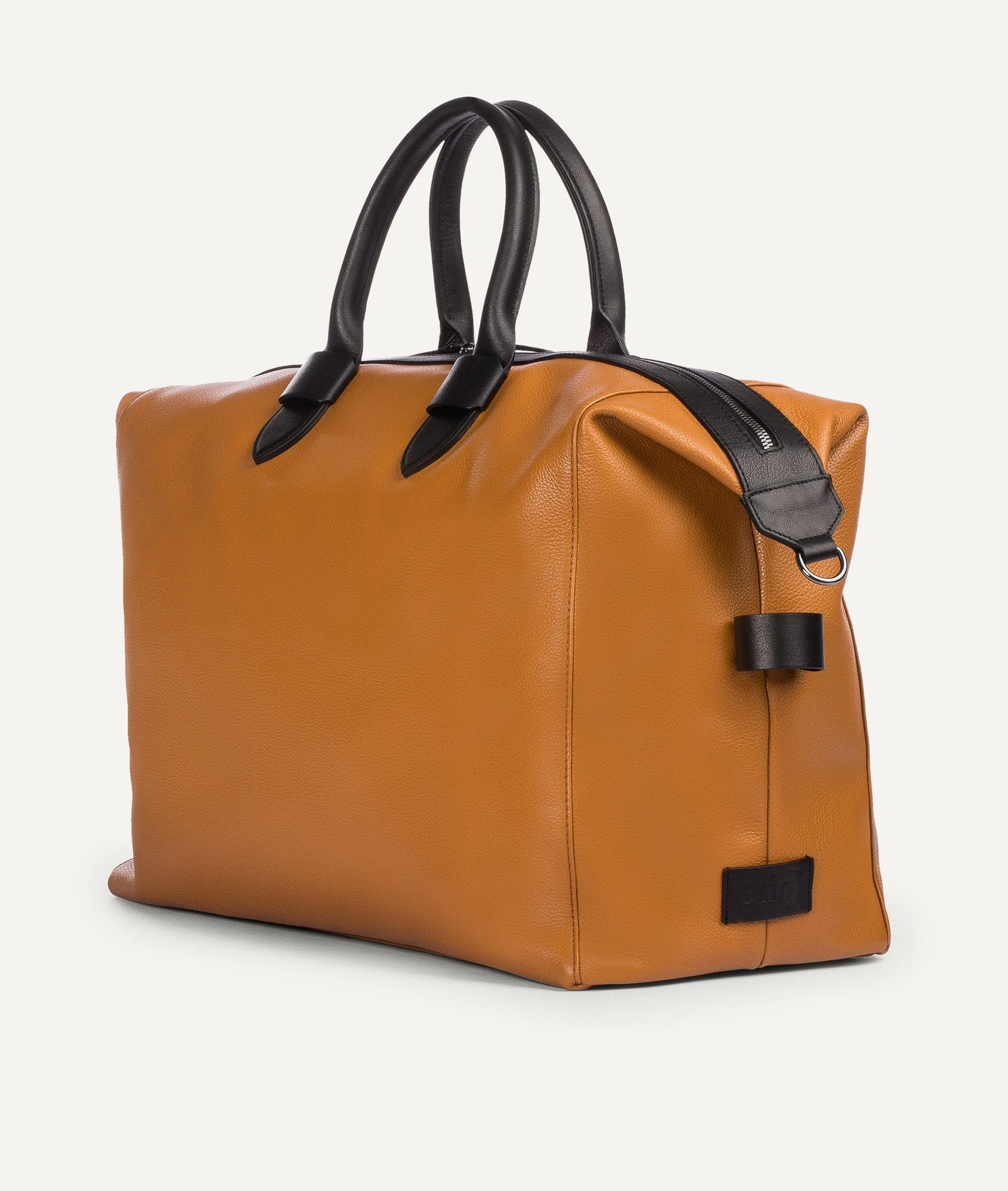 48h Weekender in calf leather