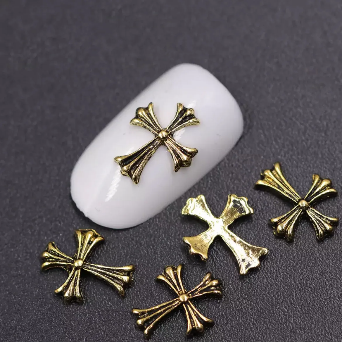 #4A Mixed Retro Nail Charms - Gold