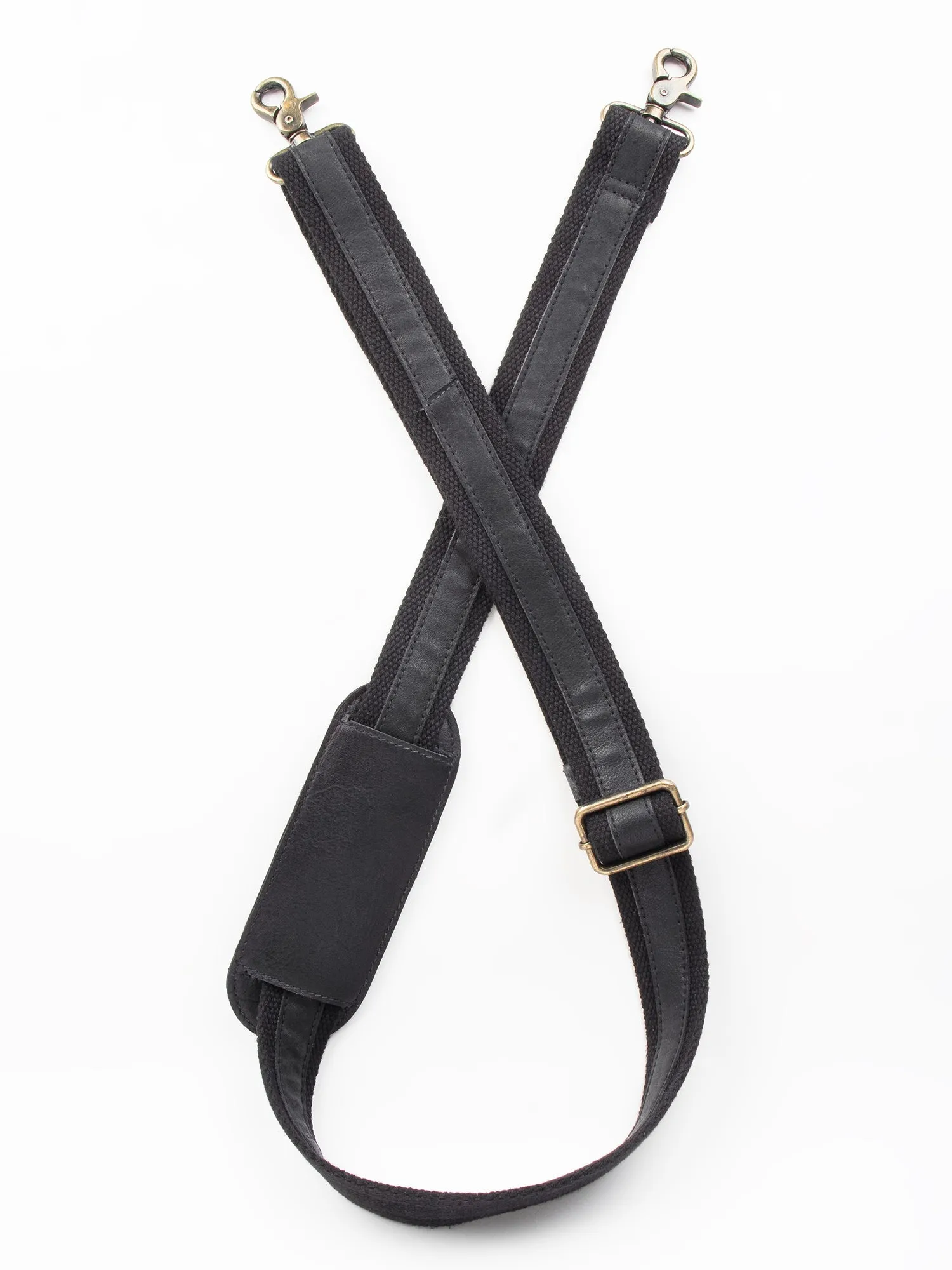 Alexander: Black Leather Weekender Bag by Art N Vintage