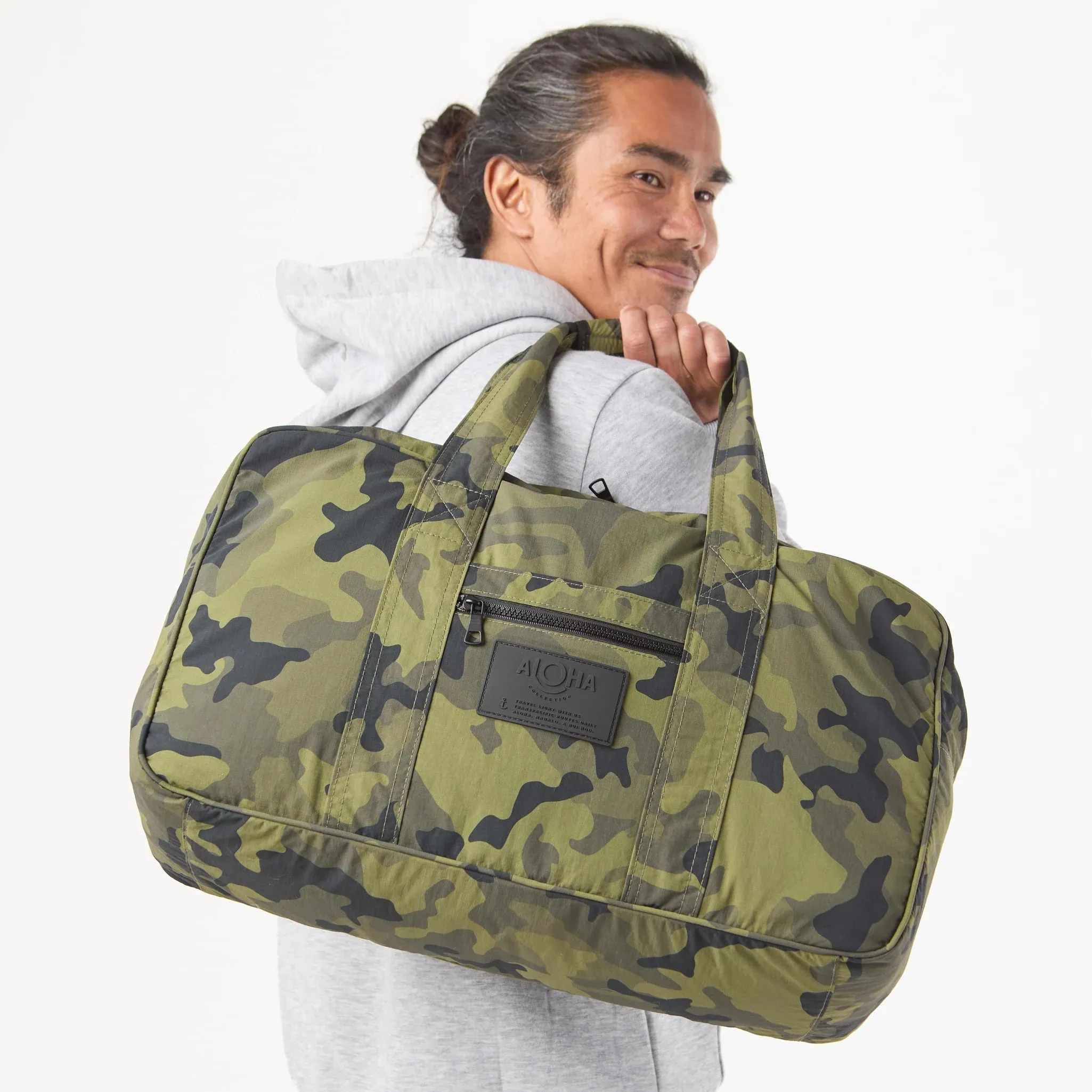 Aloha Keep It Light Weekender Camo