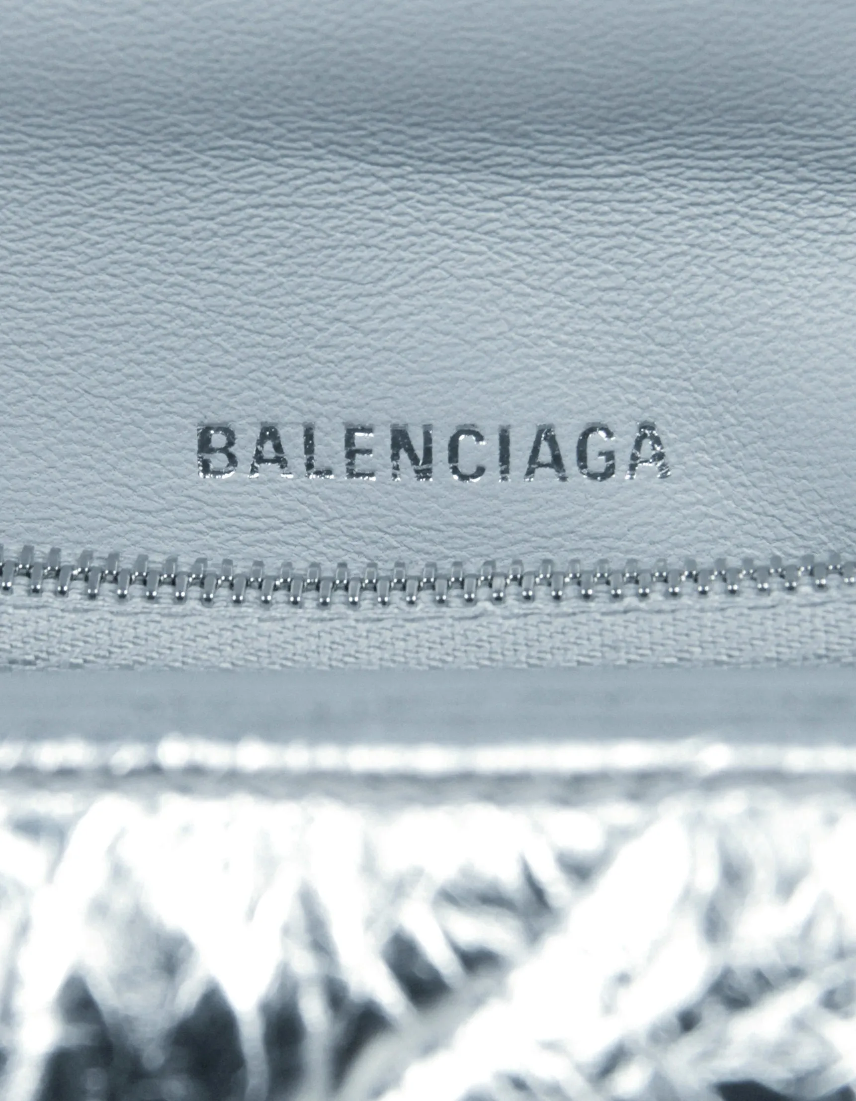 Balenciaga NWT Silver Crinkled-Leather Small Hourglass Chain Shoulder bag