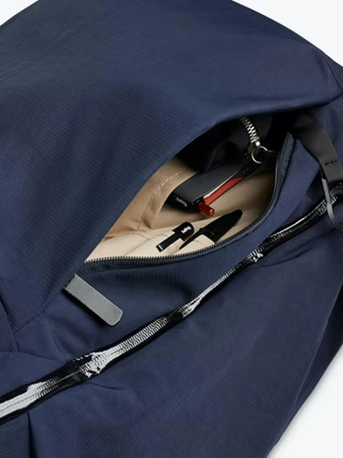 Bellroy Transit Backpack Plus Nightsky