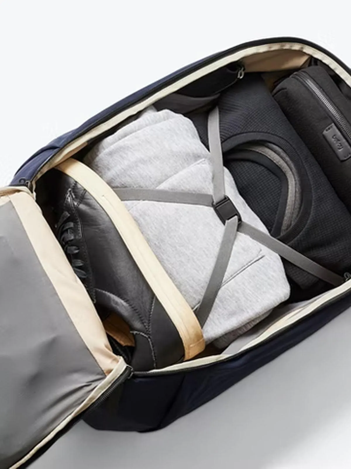 Bellroy Transit Backpack Plus Nightsky