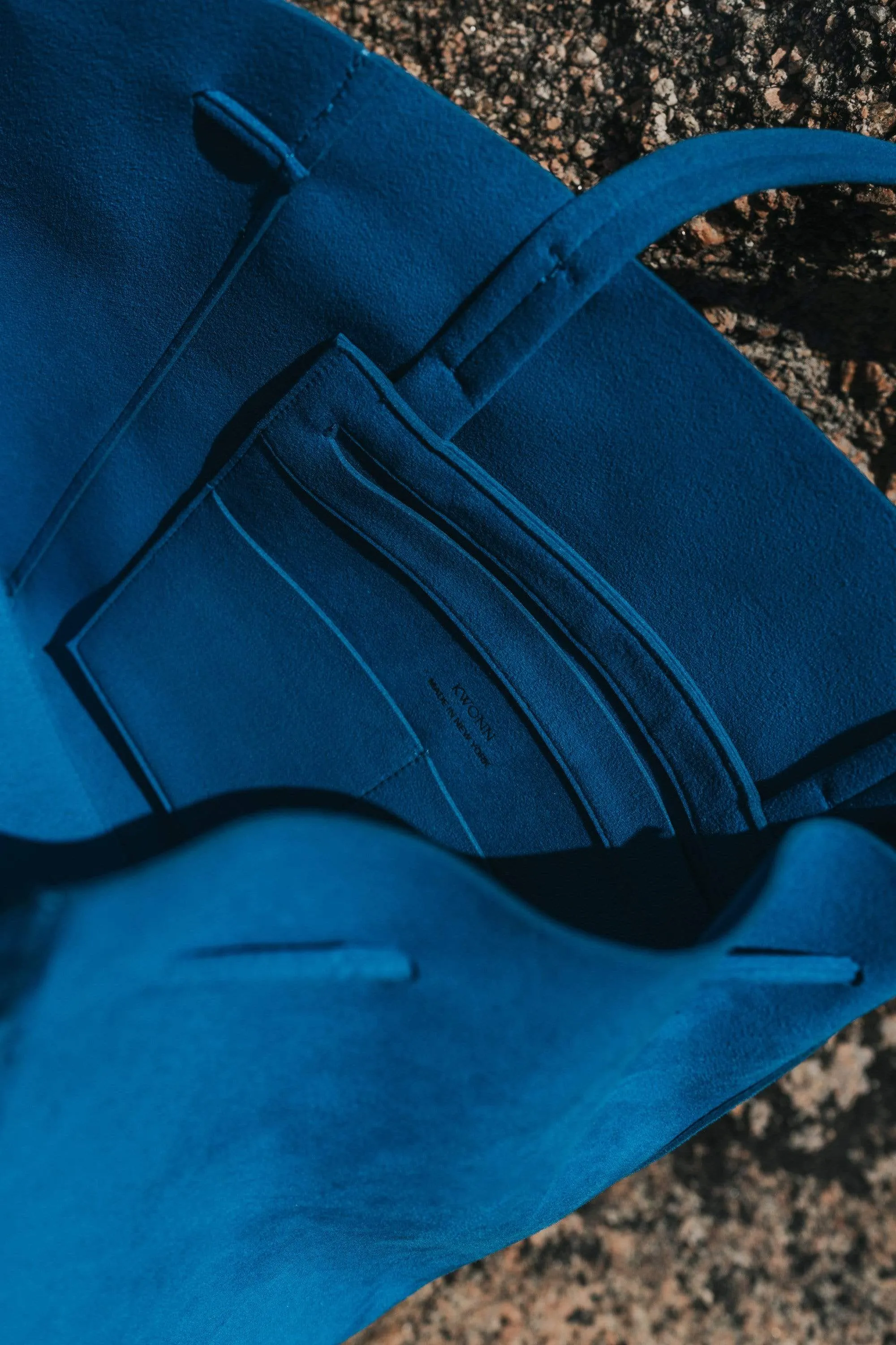 Blue Shopper
