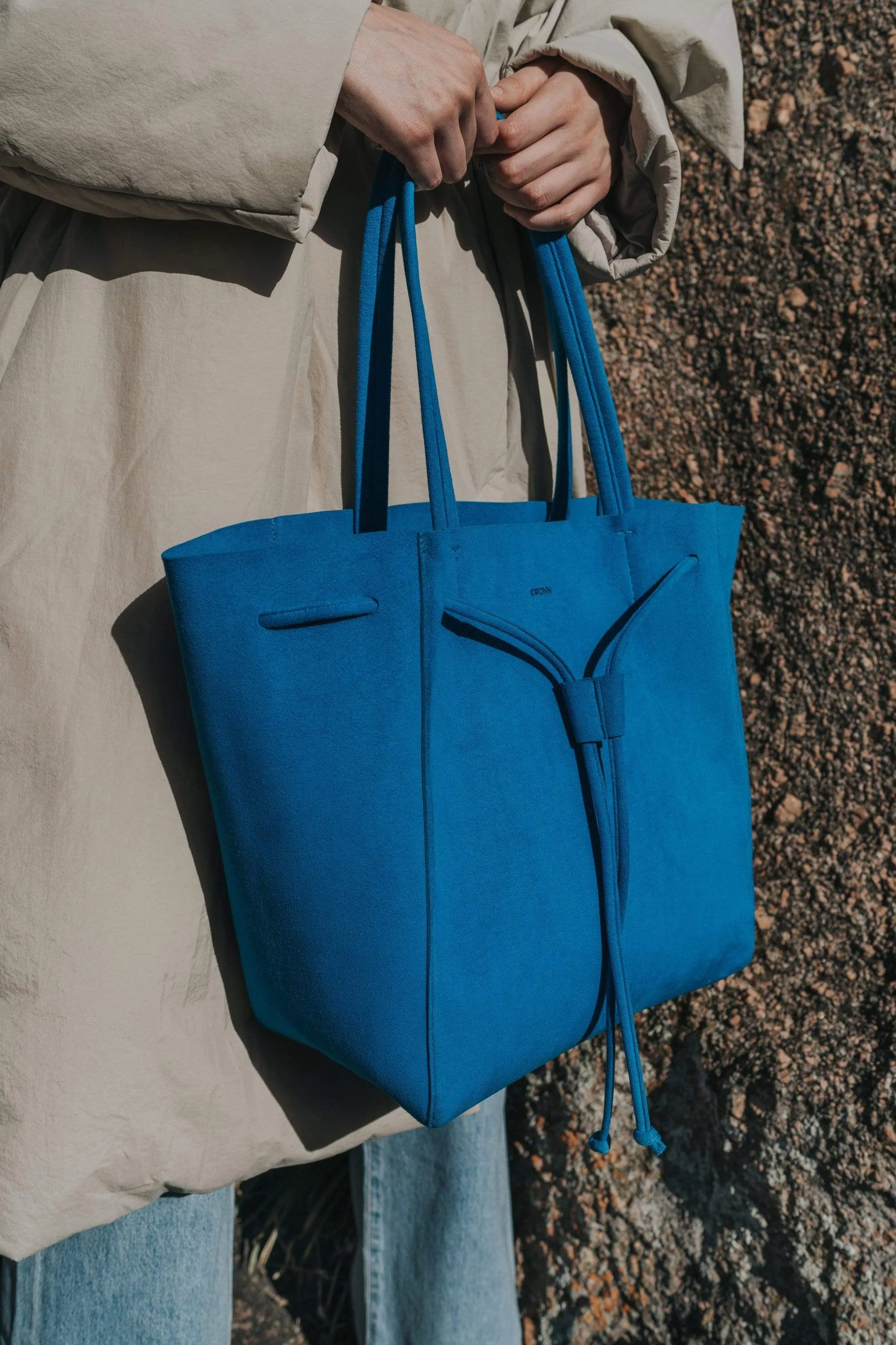 Blue Shopper