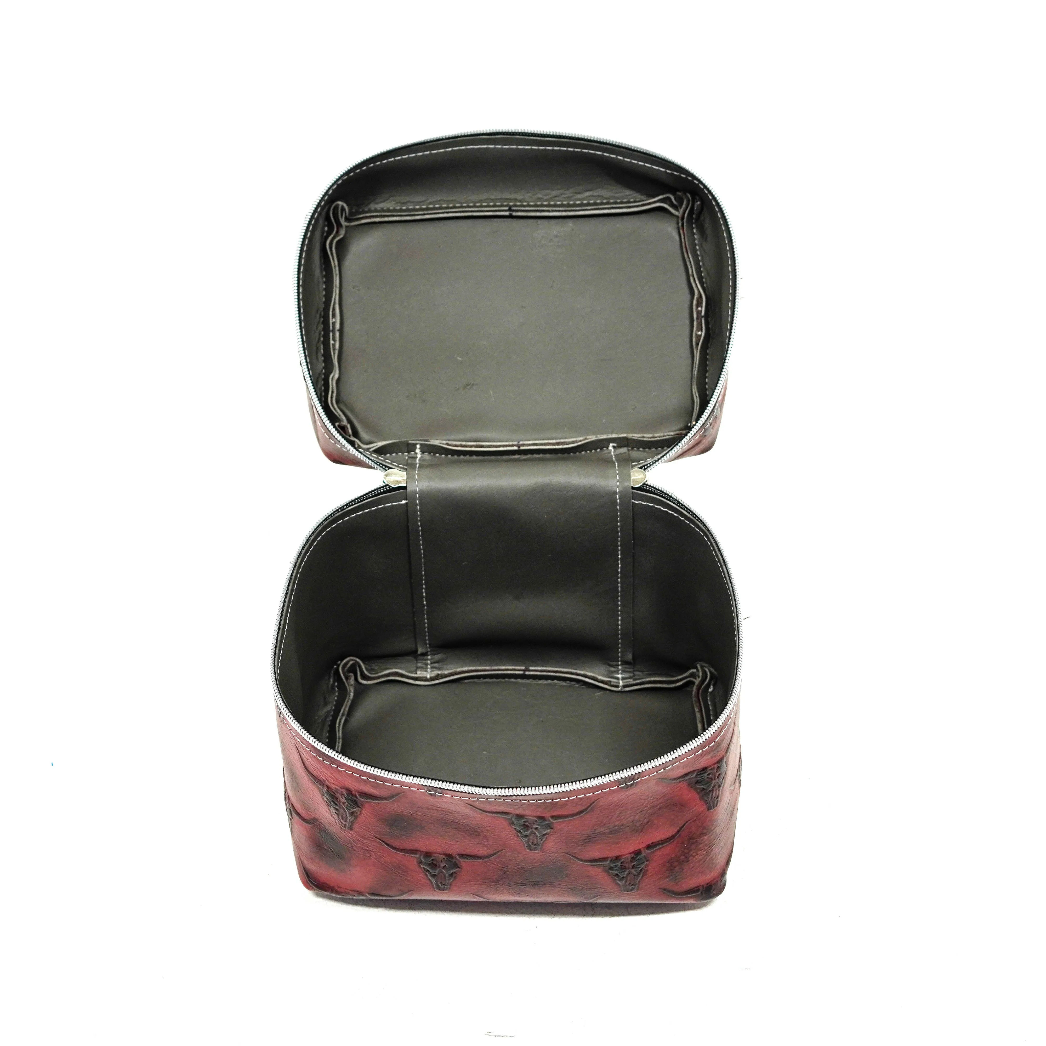 Caboose - All Embossed w/ Burgundy Skulls