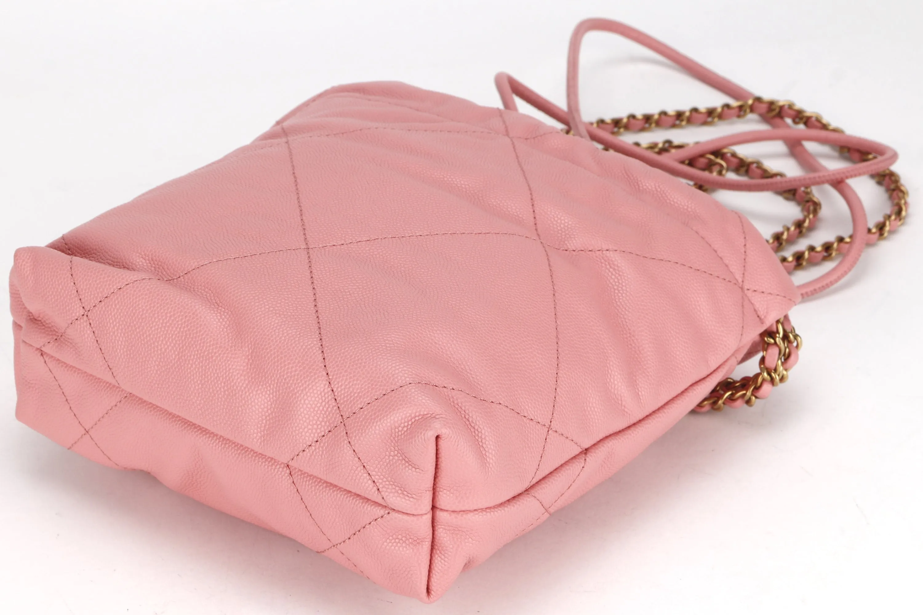 CHANEL 22 MINI (N89Pxxxx) SOFT PINK CAVIAR LEATHER GOLD HARDWARE, WITH DUST COVER & BOX
