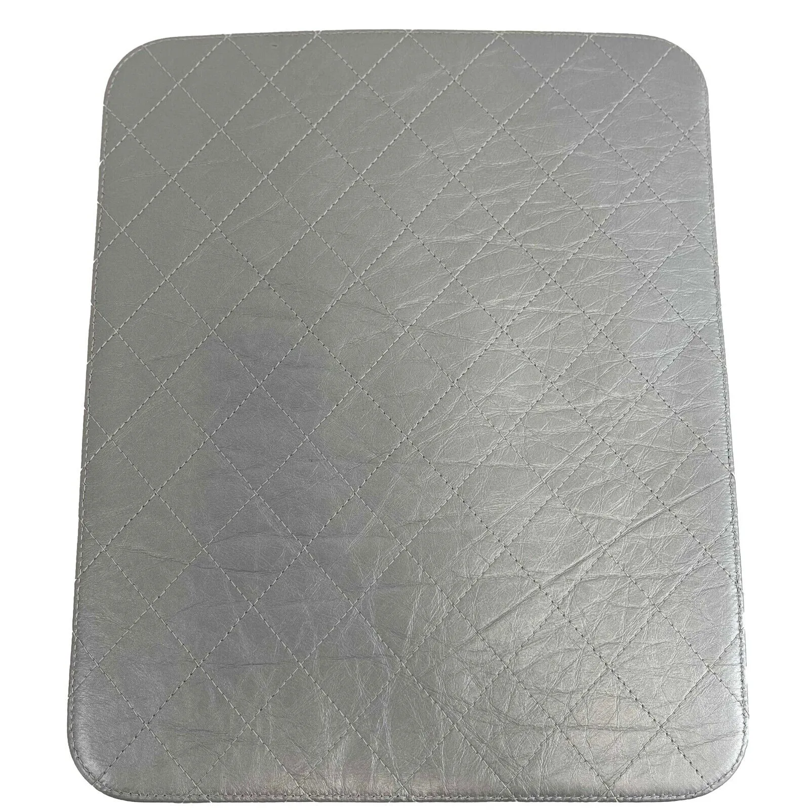 CHANEL - CC Aged Calfskin iPad Cover - Silver / Pink