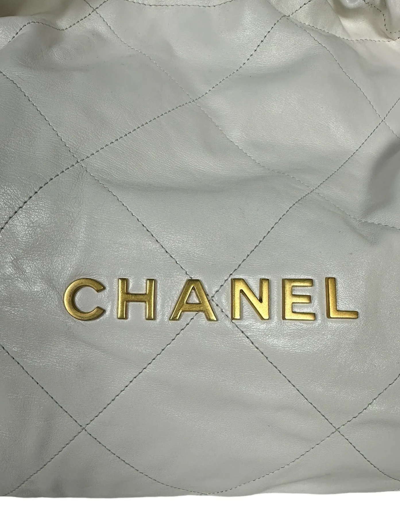 Chanel White Leather Quilted Chanel 22 Tote Bag