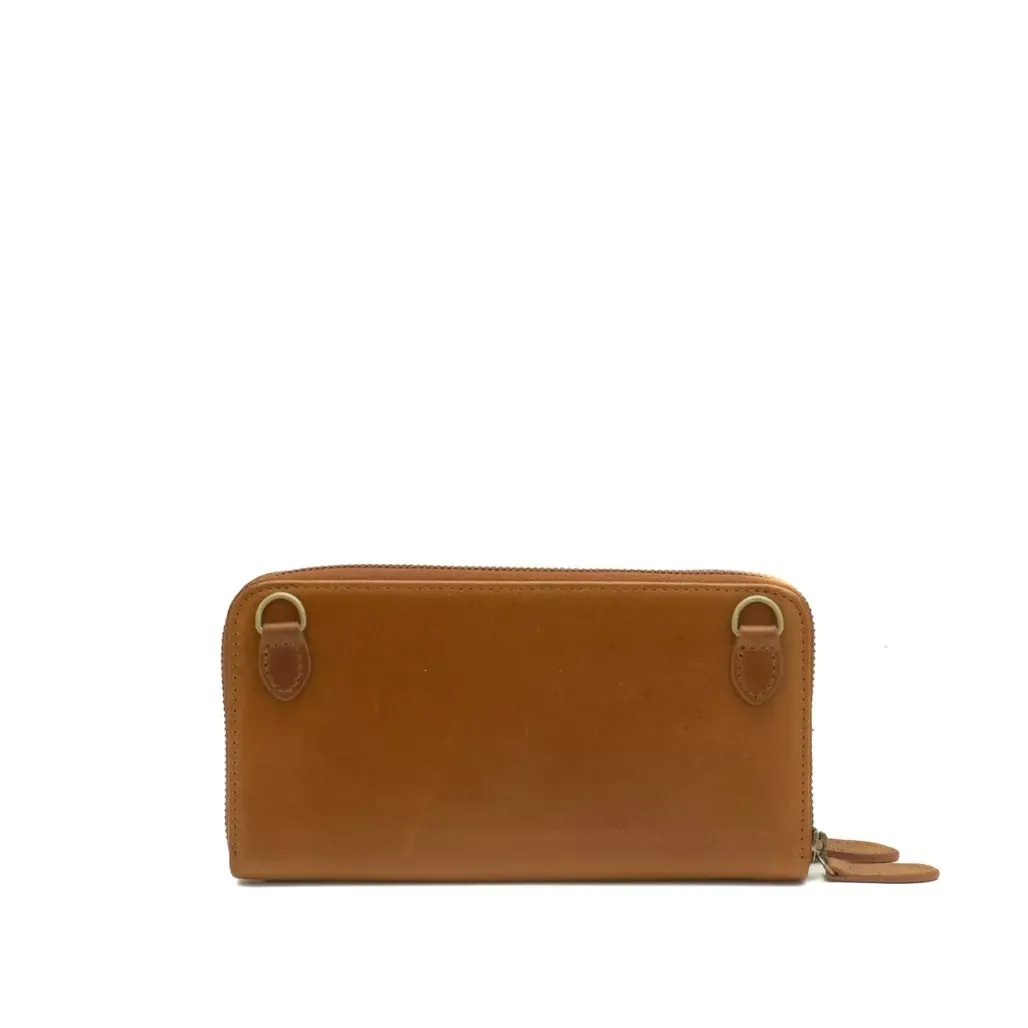 Cherry by Zemp in Waxy Tan