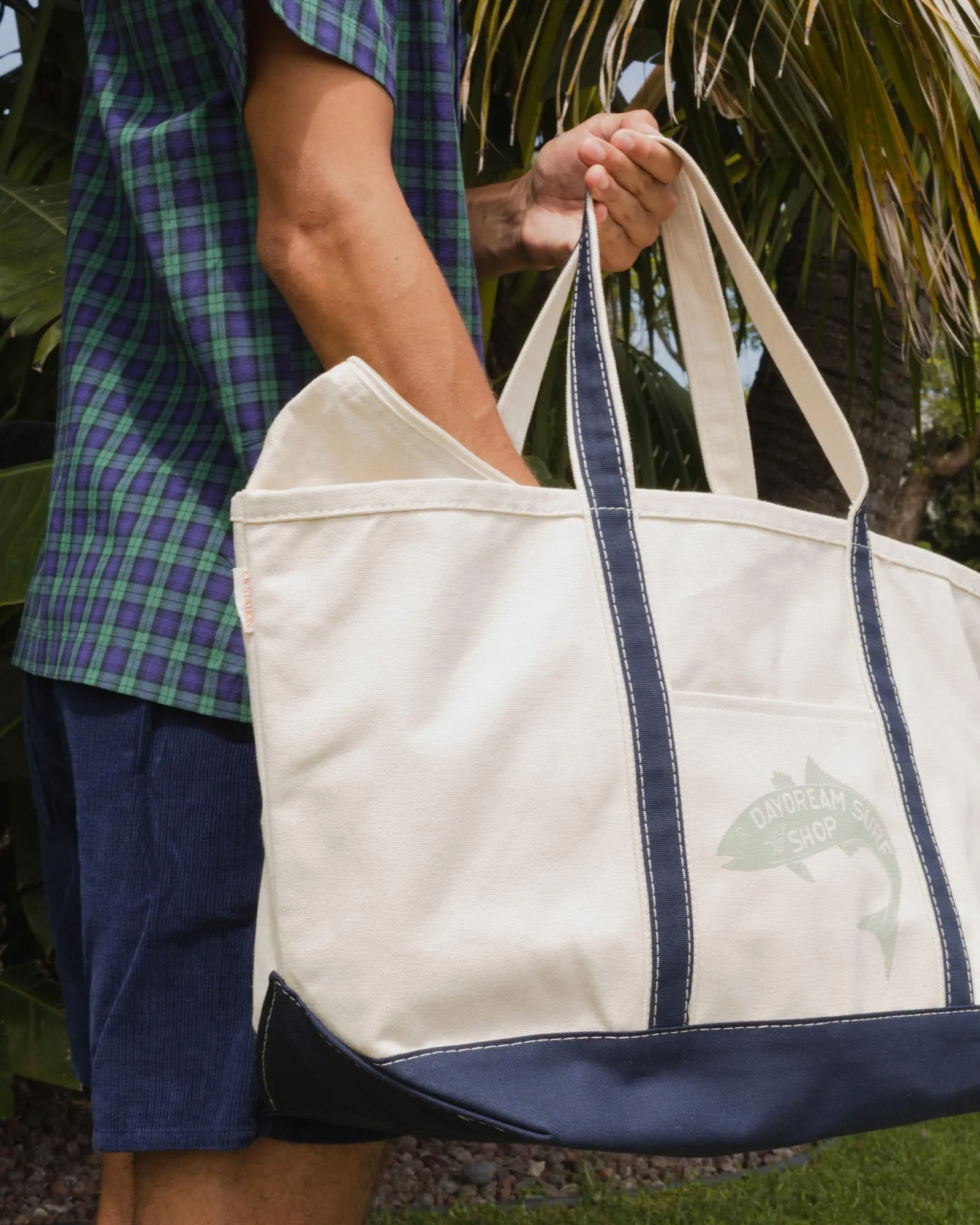Daydream Fish Bote Tote