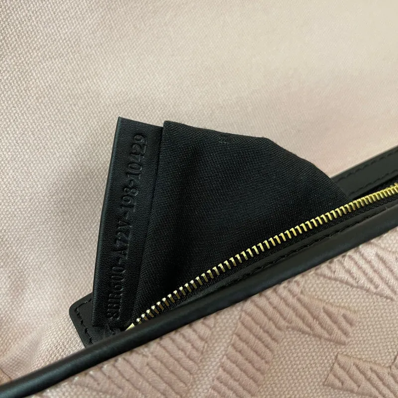 Fendi Luxury Fashion Bag