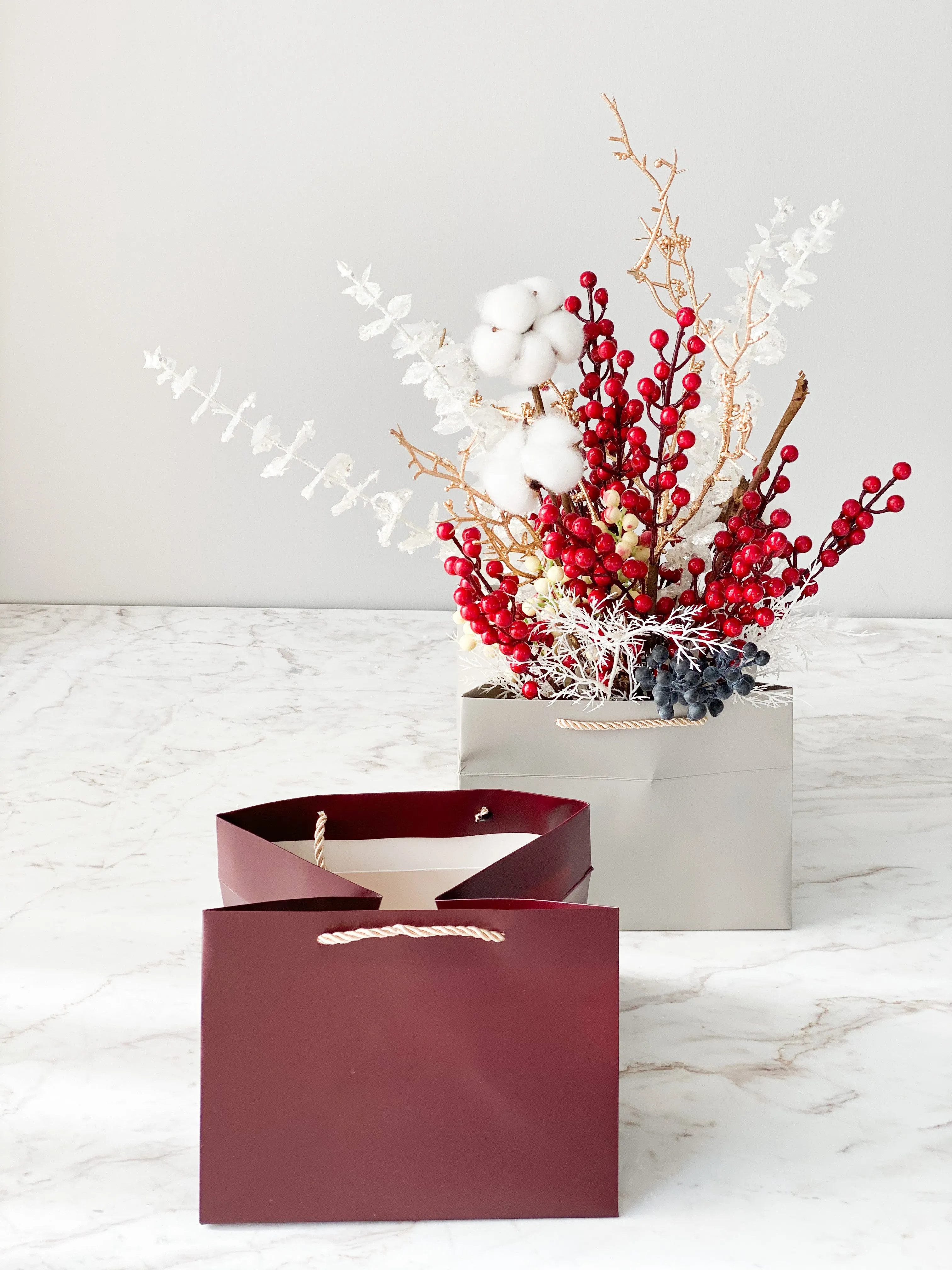 Flower Bag With Twisted Handle in Grey and Burgundy