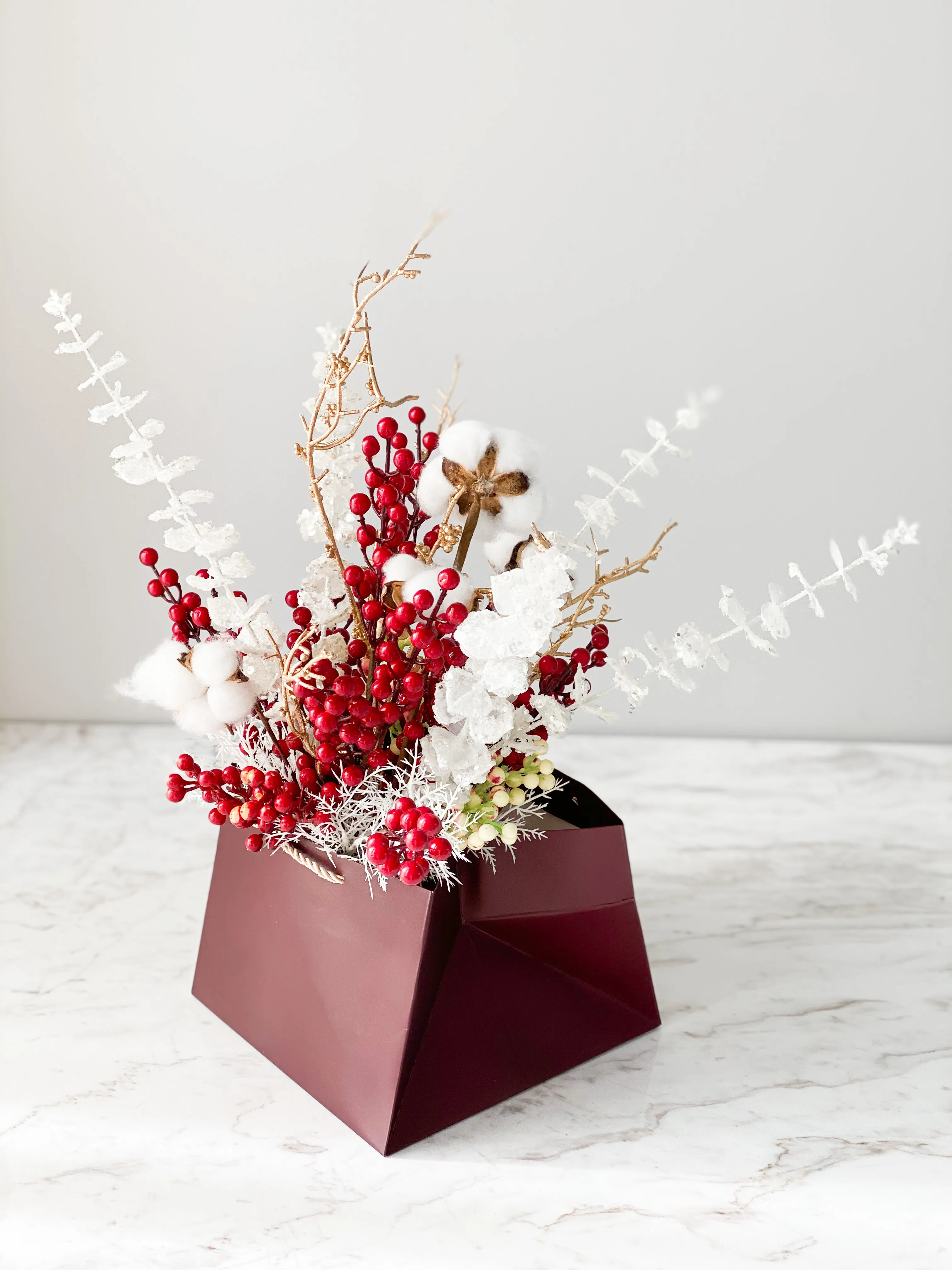 Flower Bag With Twisted Handle in Grey and Burgundy