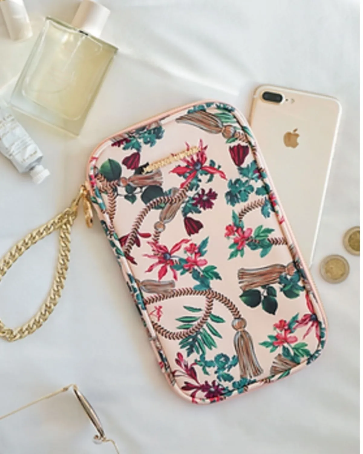 Golden Tassel Nude Travel Wallet