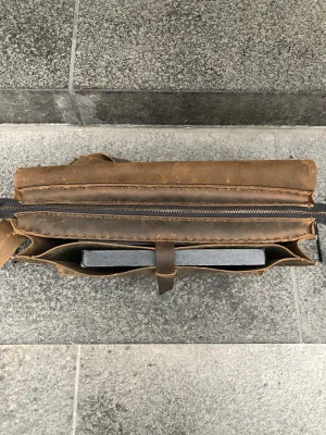 Gusseted Briefcase / Minimalist Leather Briefcase / Double Compartment Bag / Handstitched Leather