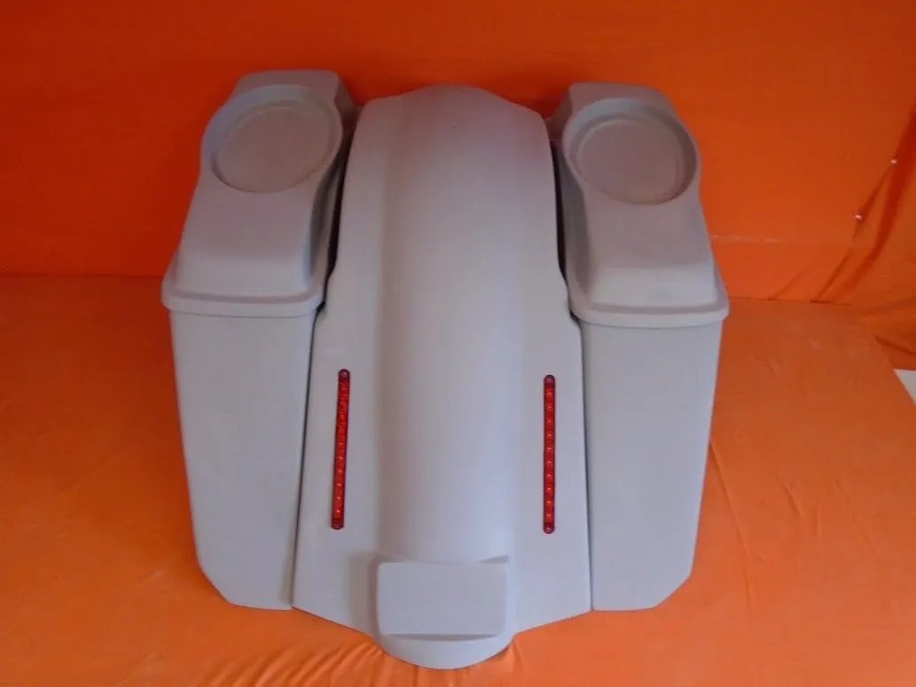 Harley Davidson 5" Softail Heritage Extended Stretched Saddlebags 6 x 9 Speaker Lids LED Fender No CutOuts