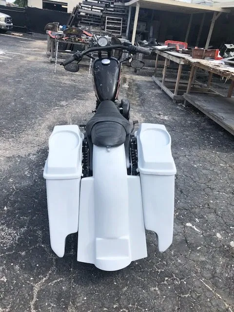 Harley Davidson Sportster 883 / Dyna / Sportster Extended Stretch Saddlebags