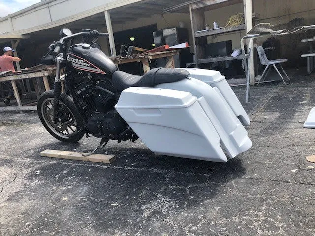 Harley Davidson Sportster 883 / Dyna / Sportster Extended Stretch Saddlebags
