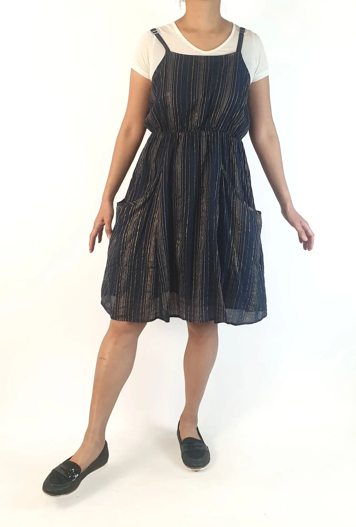 Kireina unique print dress size small