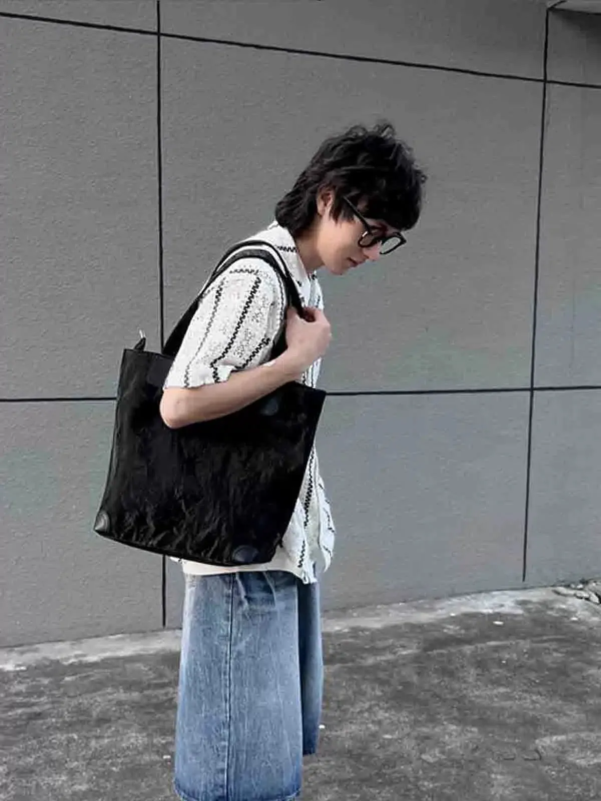 Large Capacity Casual Shoulder Bag