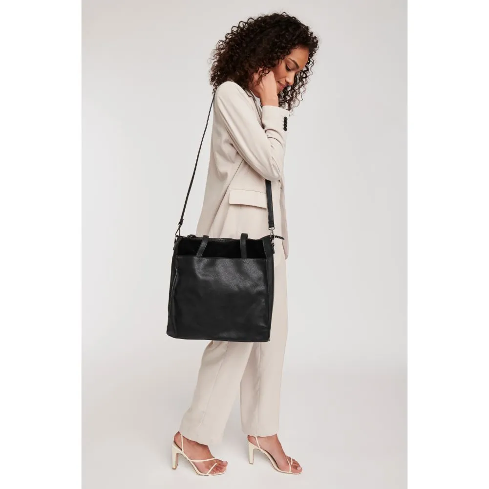 Lilian Tote