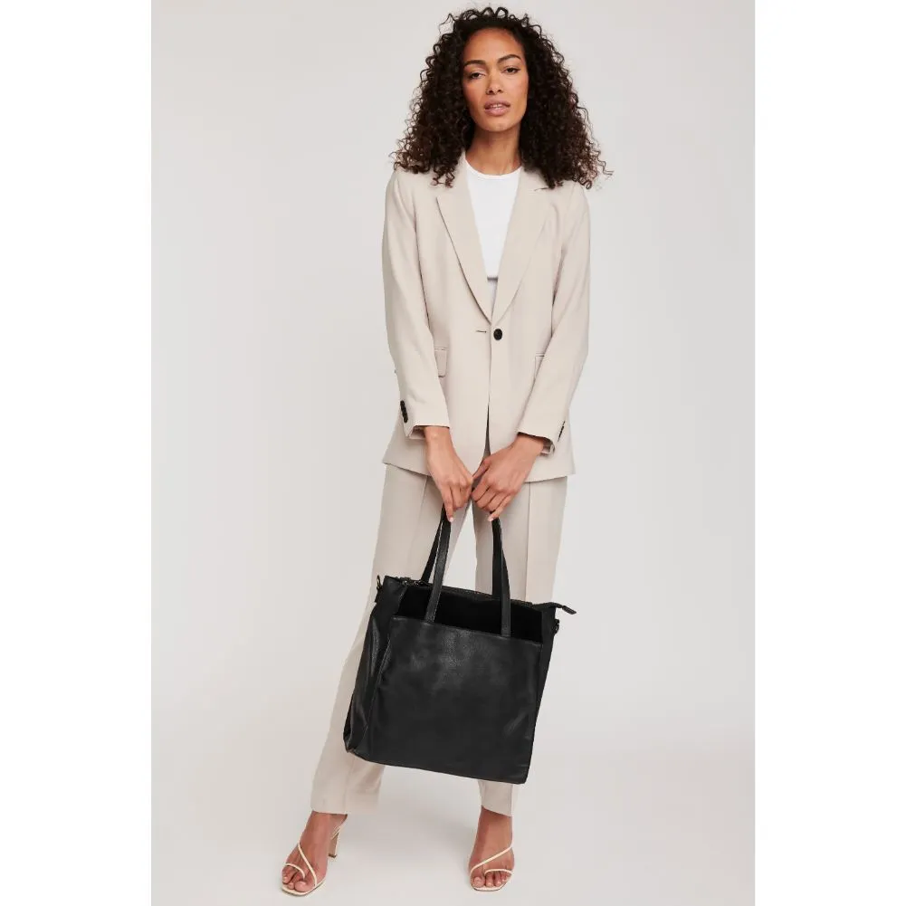 Lilian Tote