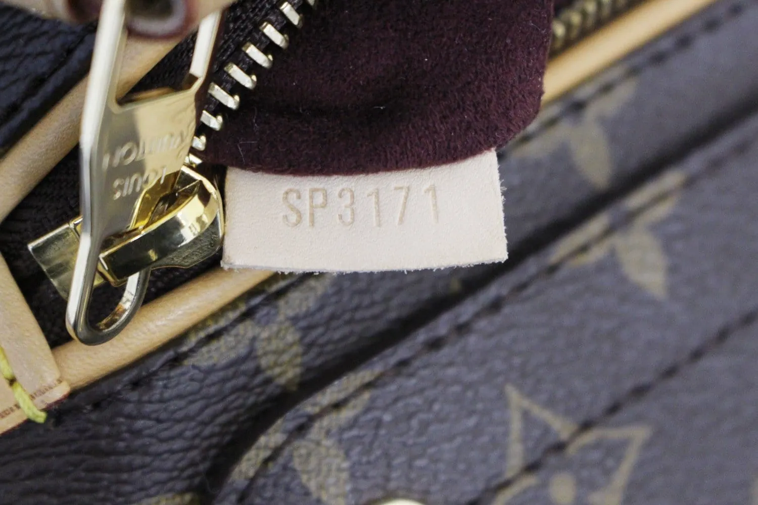 LOUIS VUITTON  Aurore Monogram Canvas Olympe Satchel Used Bag