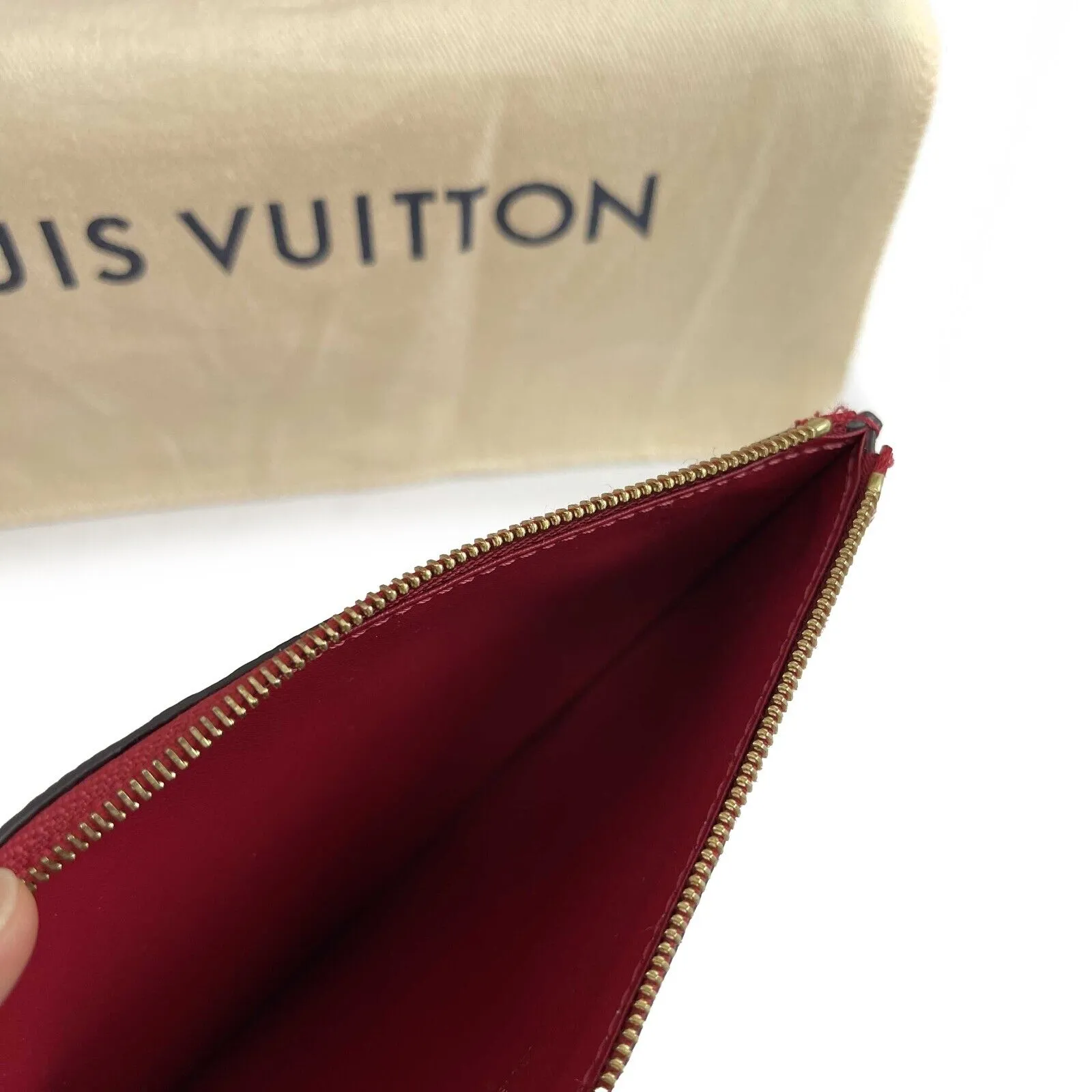 Louis Vuitton -Felicie Pochette-Monogram Empreinte Leather -Red-Handbag