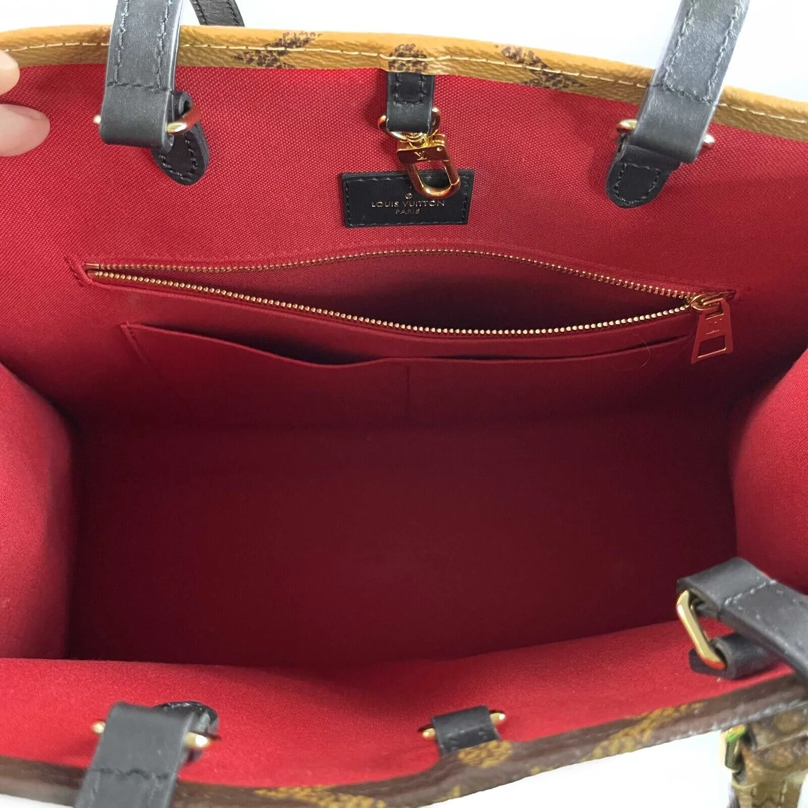 Louis Vuitton Giant Monogram Reverse Canvas Onthego GM Handbag