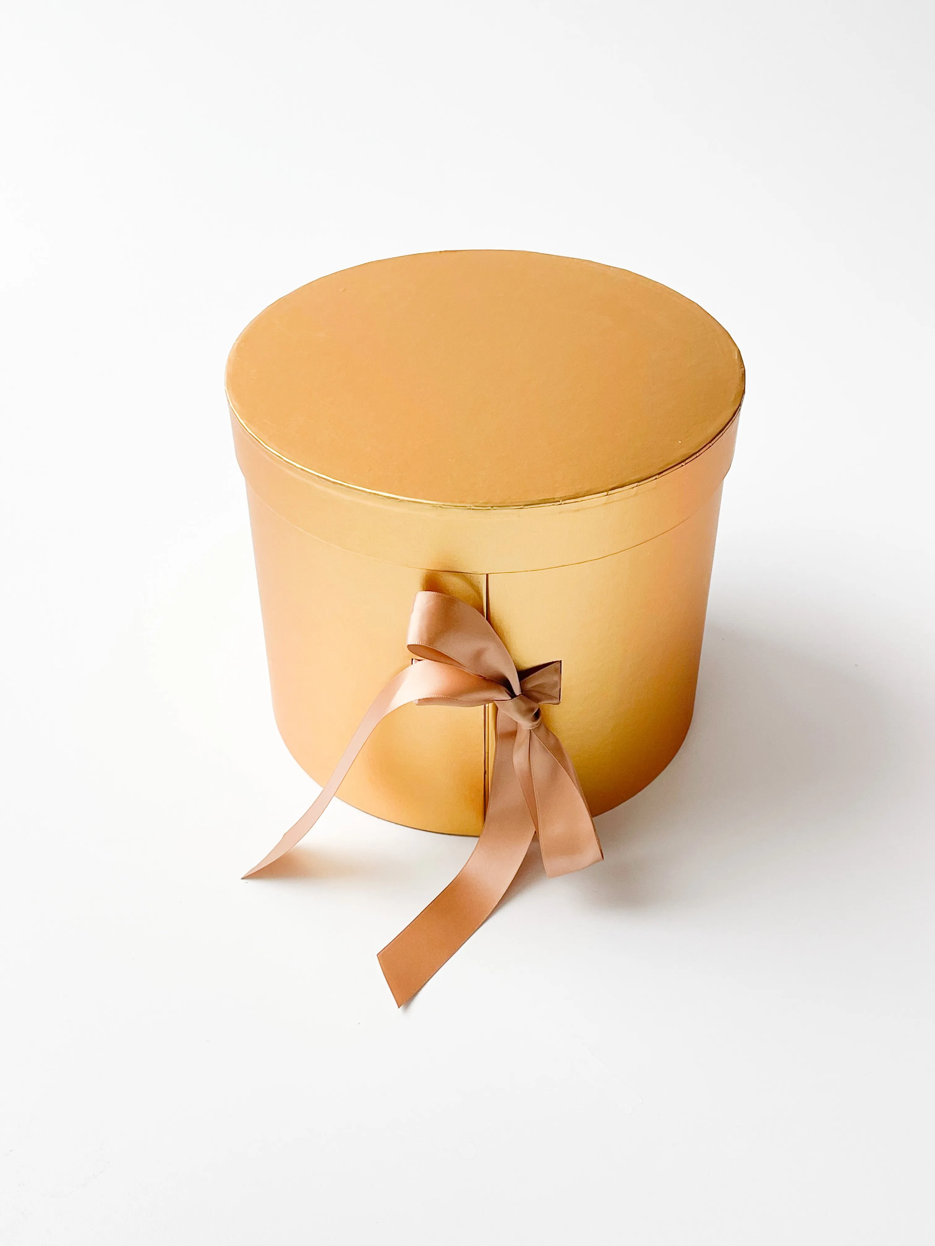 Luxury Round two-drawer Flower/Gift Box in Gold