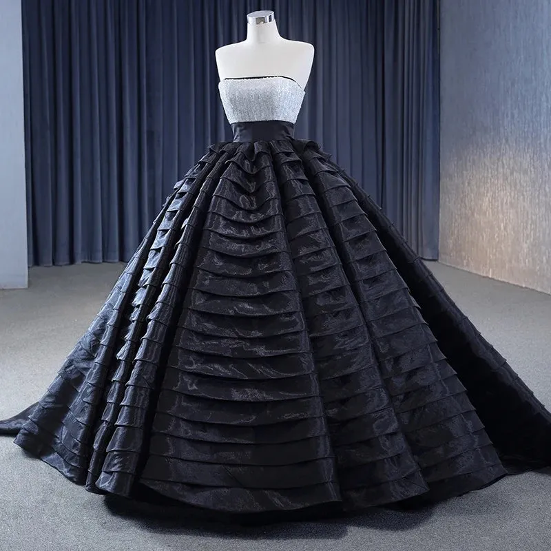 Luxury Strapless Sweep Train Prom Dresses Strapless Ball Gown