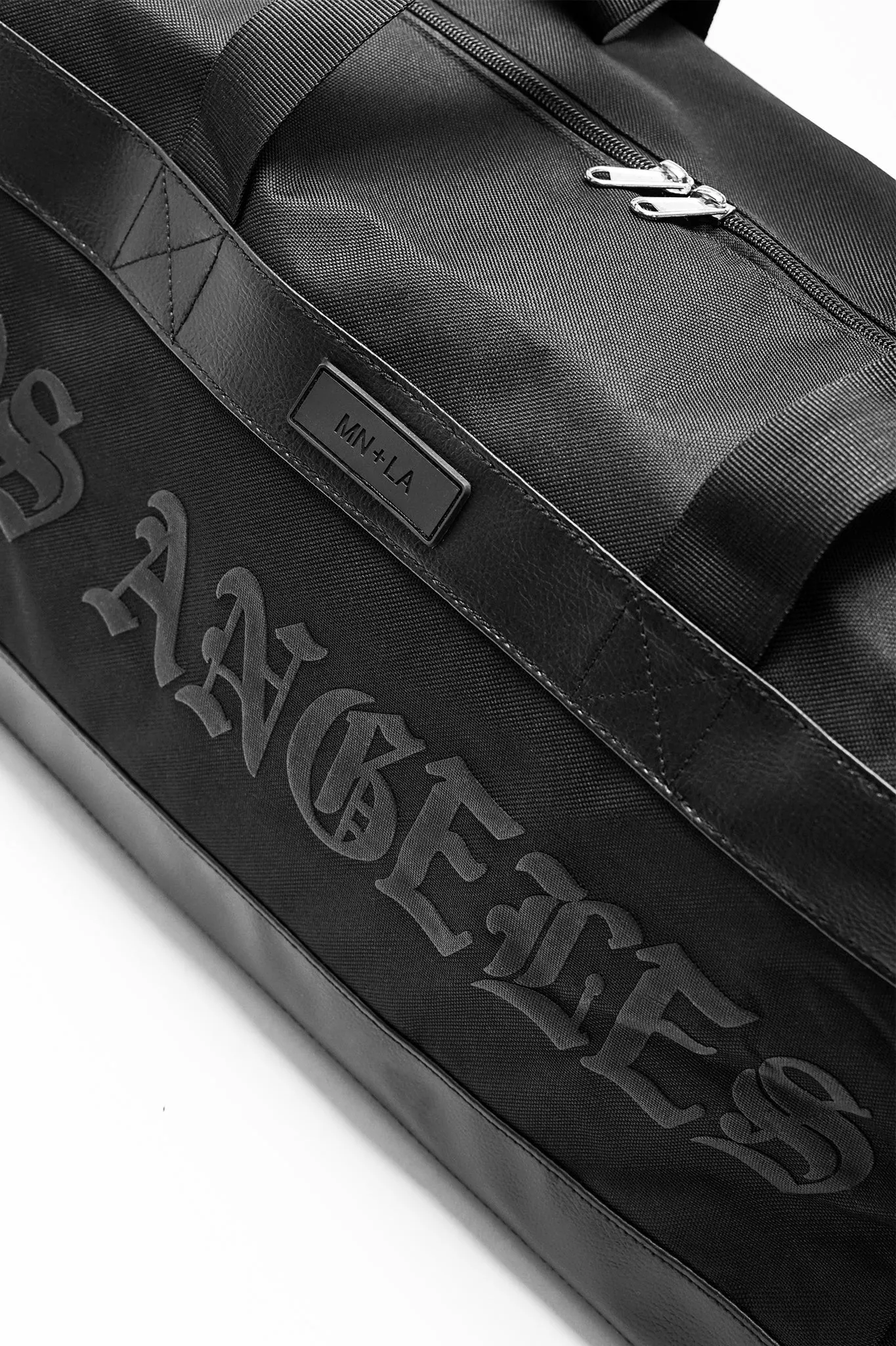MN LA WEEKENDER MONEY BAG V2