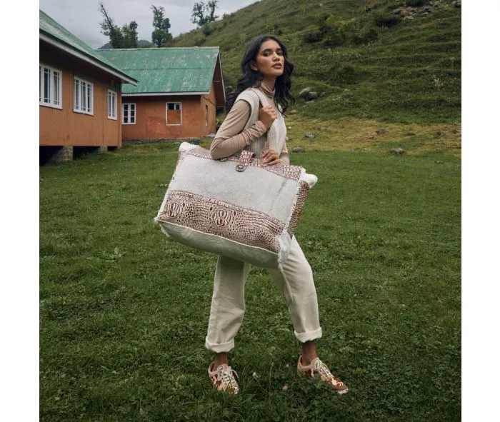 Myra Bag Smokey Weekender Bag