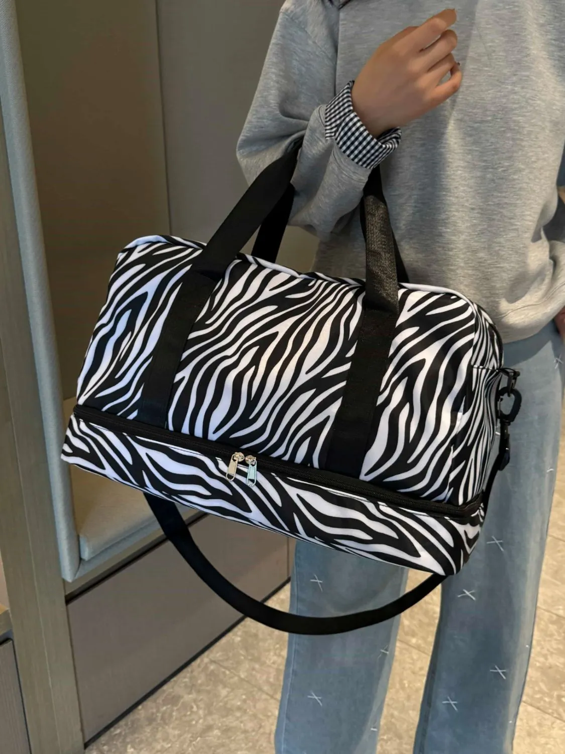 Oxford Cloth Leopard Travel Bag    XXXXXXXX