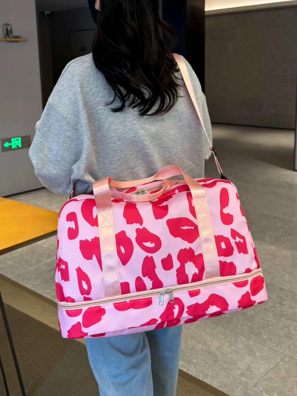 Oxford Cloth Leopard Travel Bag    XXXXXXXX