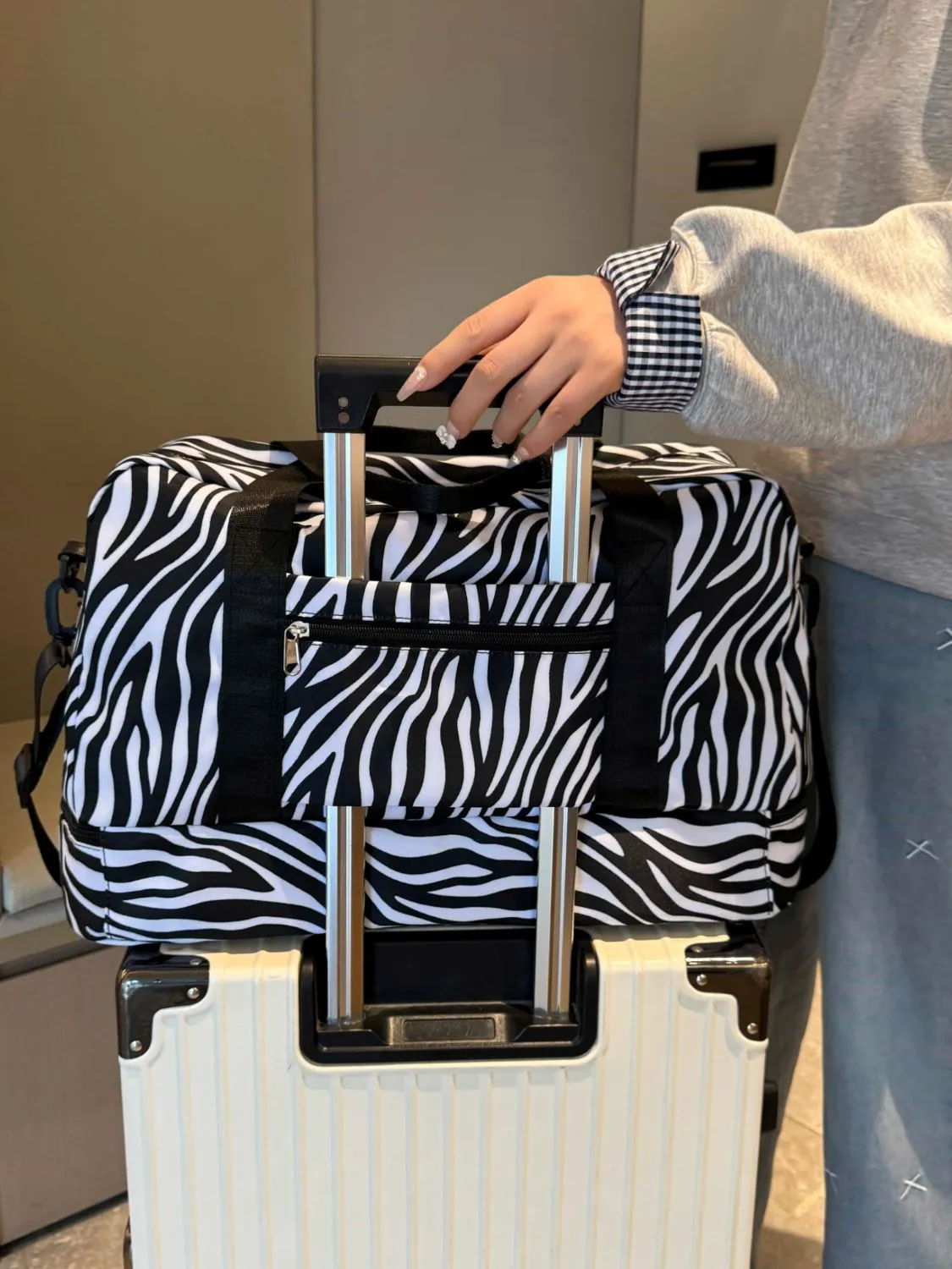 Oxford Cloth Leopard Travel Bag    XXXXXXXX