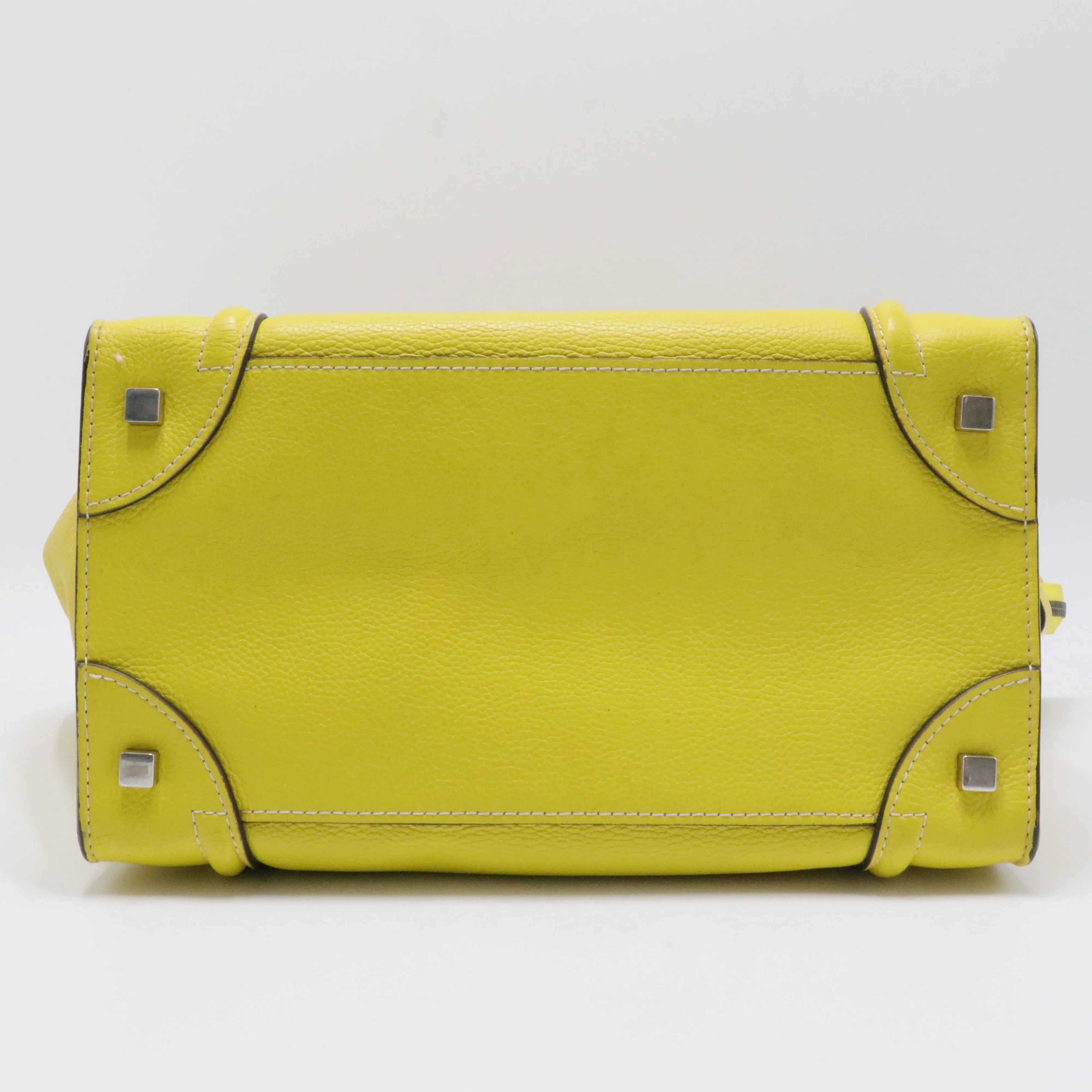 Phantom Bag Grainy Leather Medium