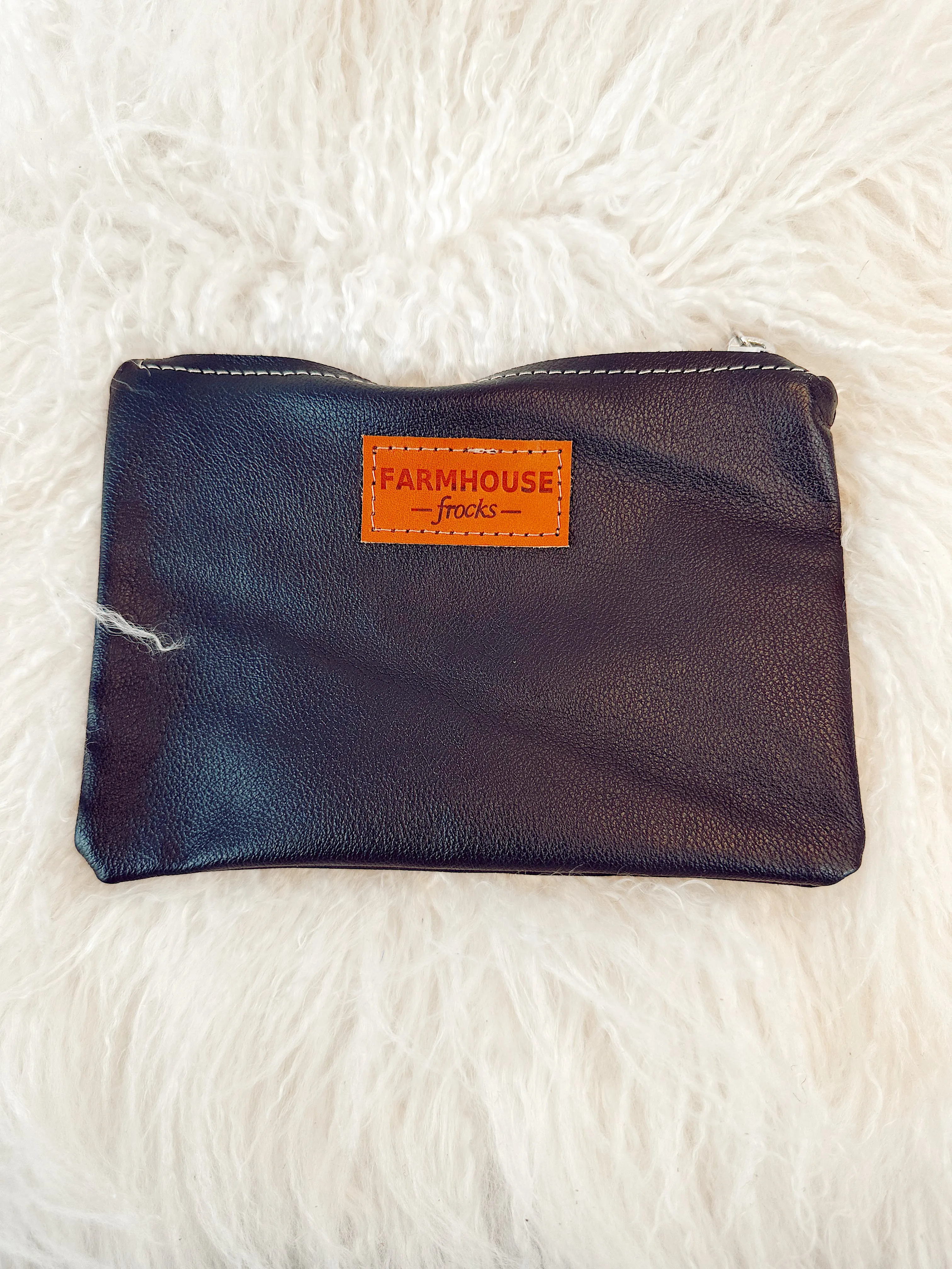 Q Pouch