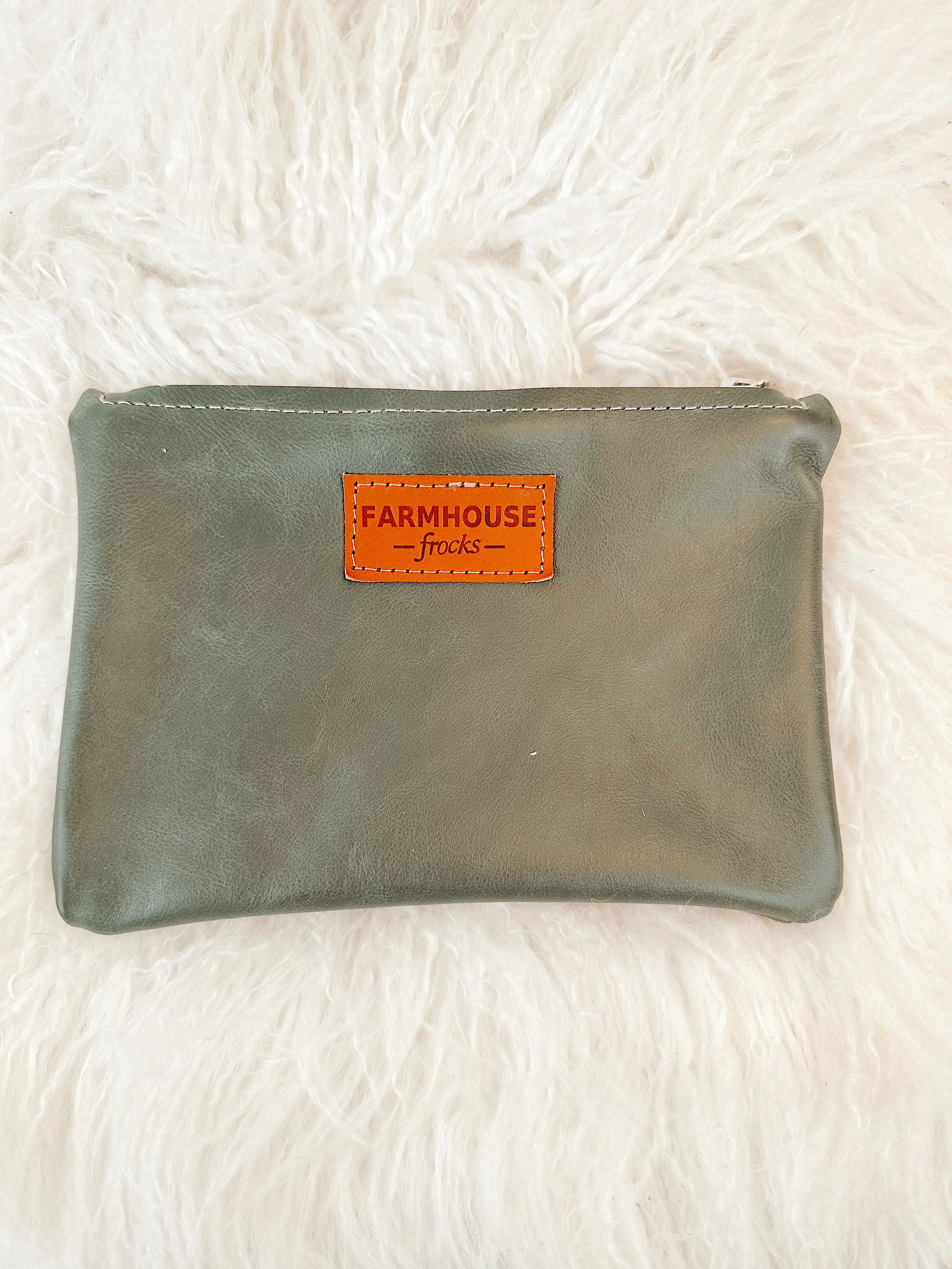 Q Pouch