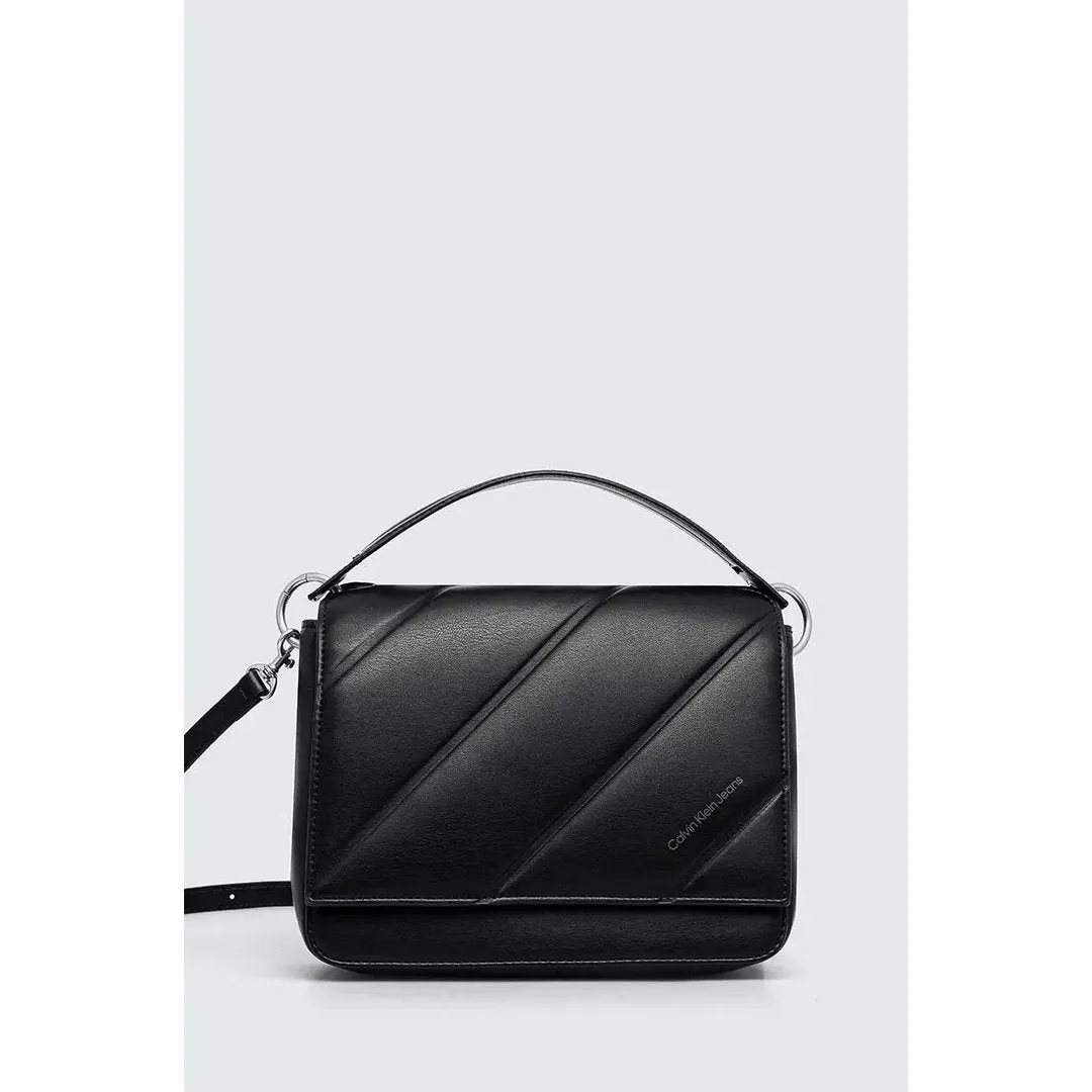 Quilted Boxy Flap Crossbody24