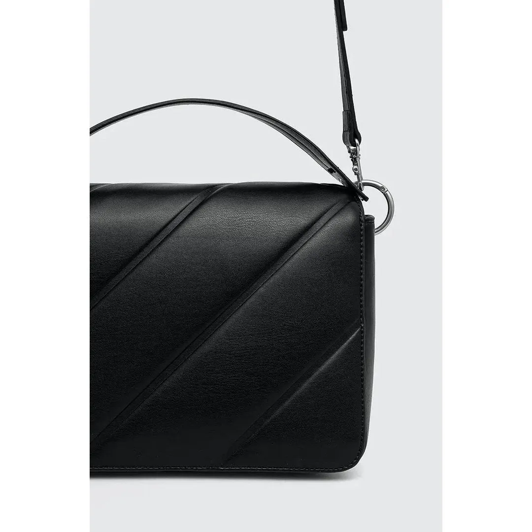 Quilted Boxy Flap Crossbody24