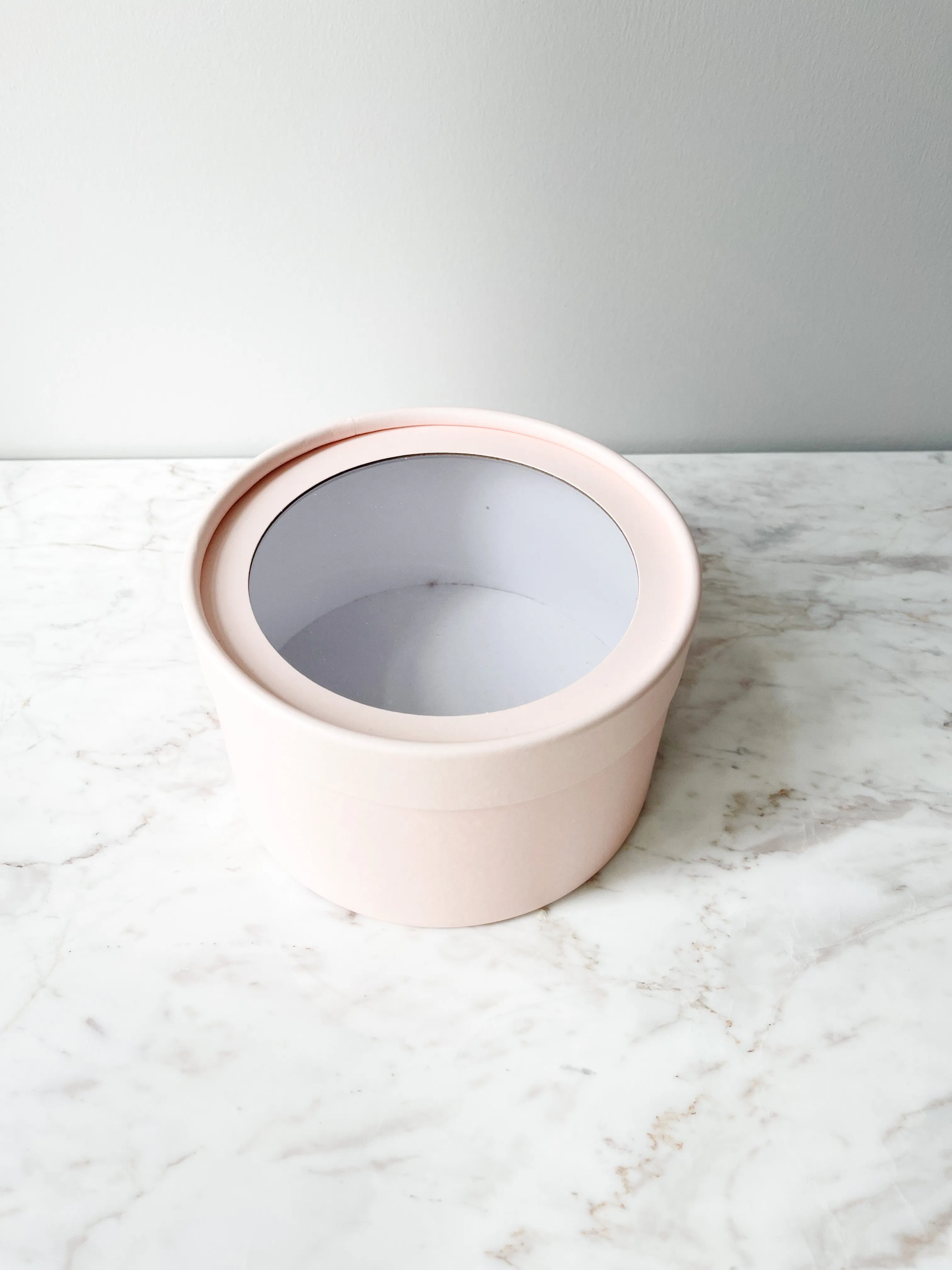 Round Flower Box with Transparent Cover – Elegant Display Box