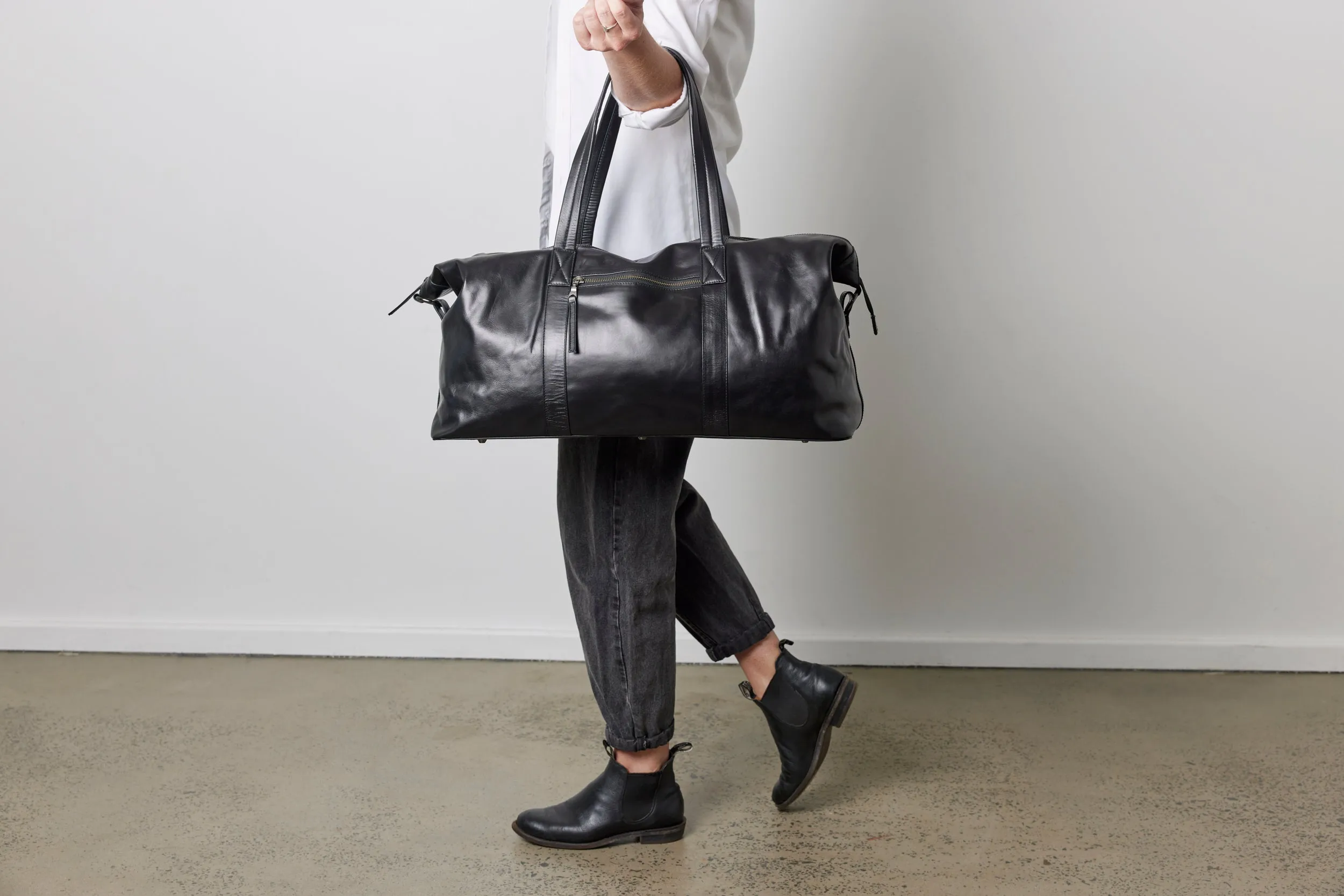 Sorrento Black Smooth Leather Weekender