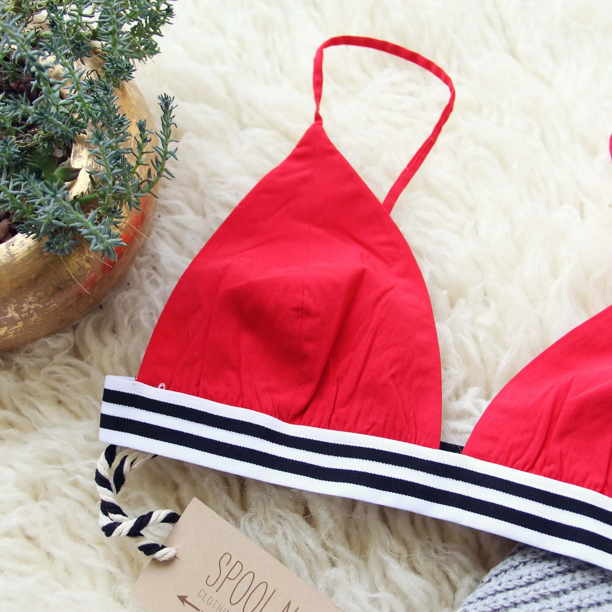 The Weekender Bra in Red