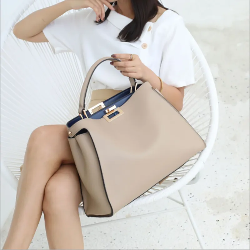 upgrade black leather lady handbag