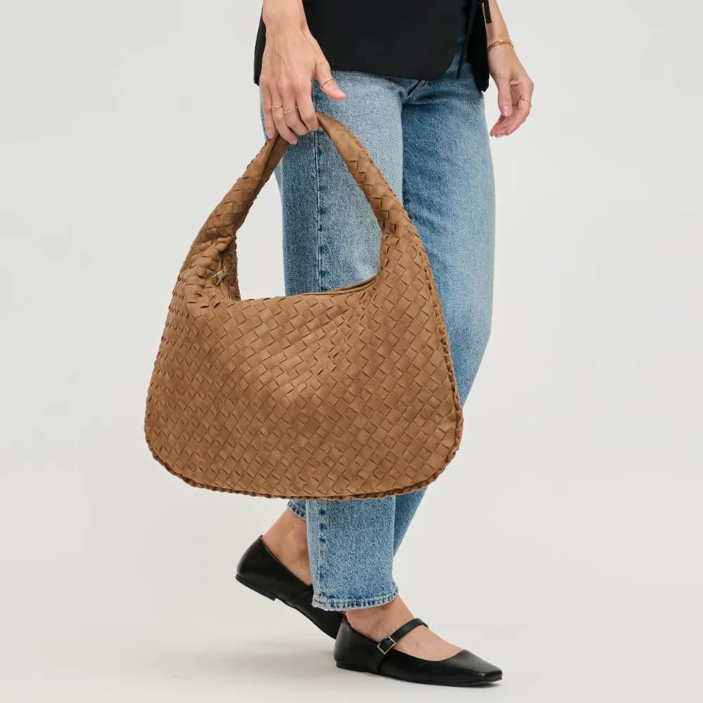 Victoria Hobo