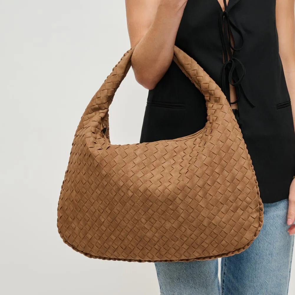 Victoria Hobo